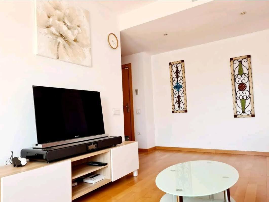 Merce Apartment Forum Barcelona Sant Adrià de Besòs Eksteriør billede